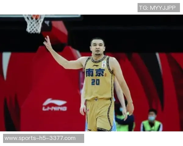 王博豪全场表现出色助攻造点可惜队友罚失良机